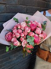 Букет цветов из:  Розы #REPLACE_PRED# Коммунаре Ставропольского края